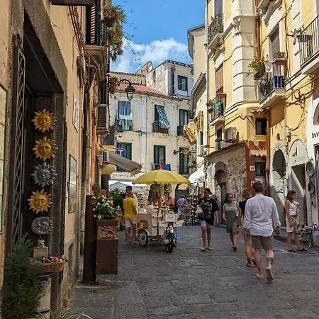 לינה וארוחת בוקר Apple Lemonade Vietri