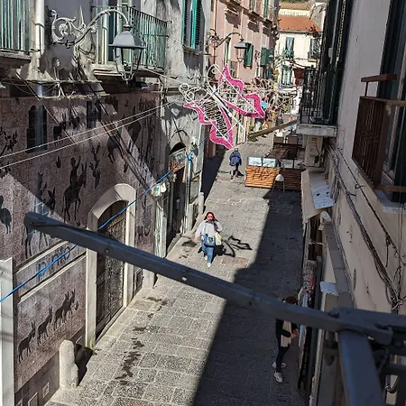 Apple Lemonade לינה וארוחת בוקר