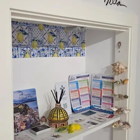 Apple Lemonade Vietri